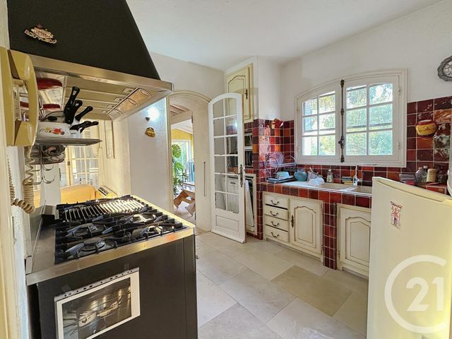 Maison à vendre - 8 pièces - 150 m2 - Ste Maxime - 83 - PROVENCE-ALPES-COTE-D-AZUR