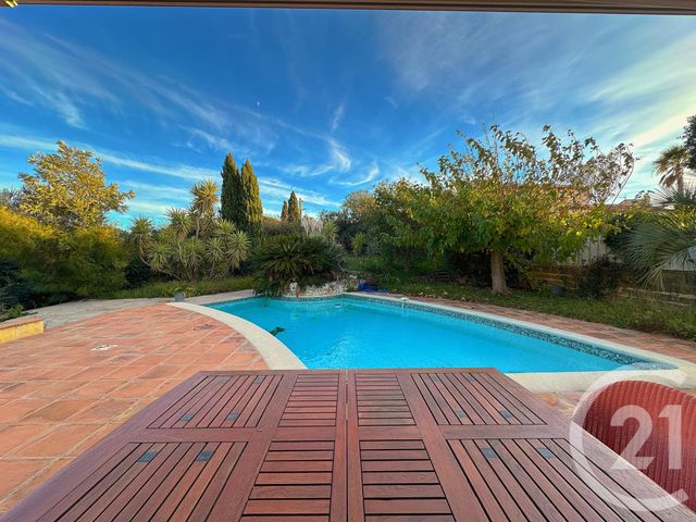 Maison à vendre - 8 pièces - 150 m2 - Ste Maxime - 83 - PROVENCE-ALPES-COTE-D-AZUR