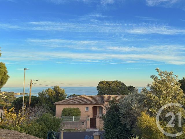 Maison à vendre - 8 pièces - 150 m2 - Ste Maxime - 83 - PROVENCE-ALPES-COTE-D-AZUR
