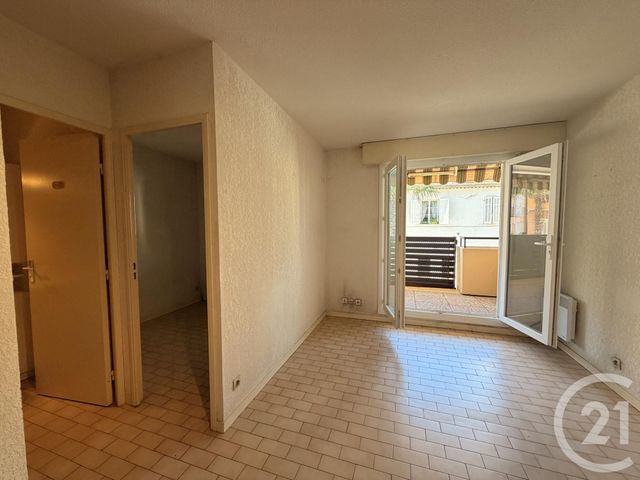 Appartement F2 &agrave; vendre - 2 pi&egrave;ces - 27 m2 - Ste Maxime - 83 - PROVENCE-ALPES-COTE-D-AZUR