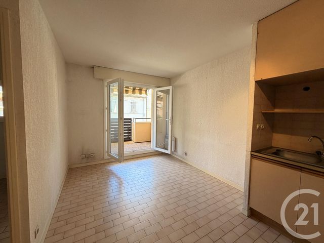 Appartement F2 &agrave; vendre - 2 pi&egrave;ces - 27 m2 - Ste Maxime - 83 - PROVENCE-ALPES-COTE-D-AZUR