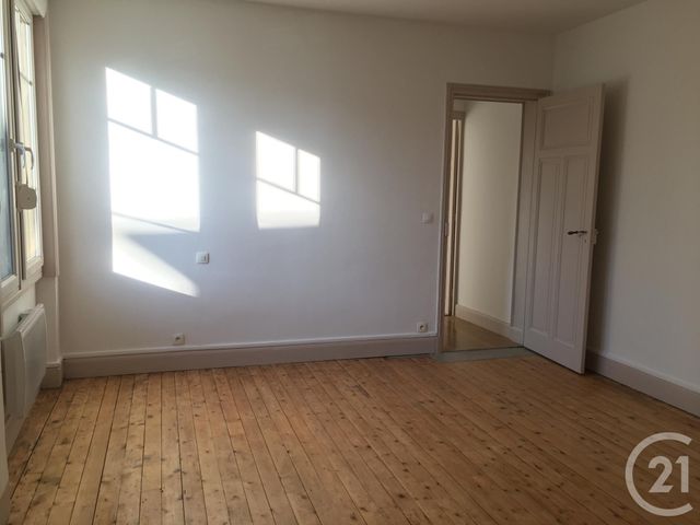 Appartement F3 à louer - 3 pièces - 88,49 m2 - Peronne - 80 - PICARDIE