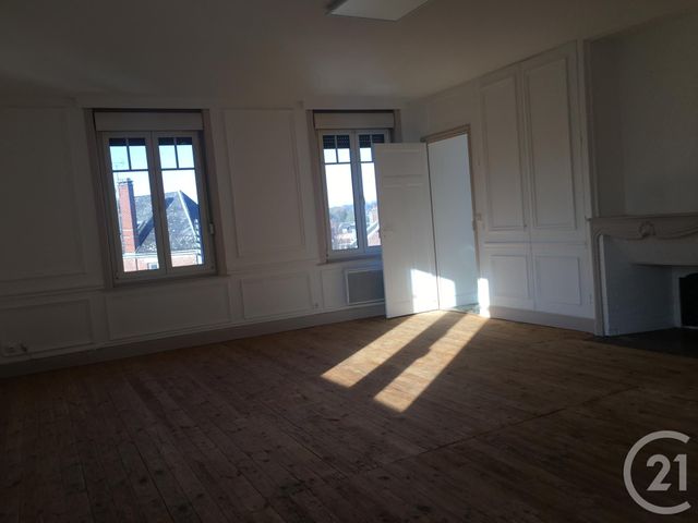 Appartement F3 à louer - 3 pièces - 88,49 m2 - Peronne - 80 - PICARDIE