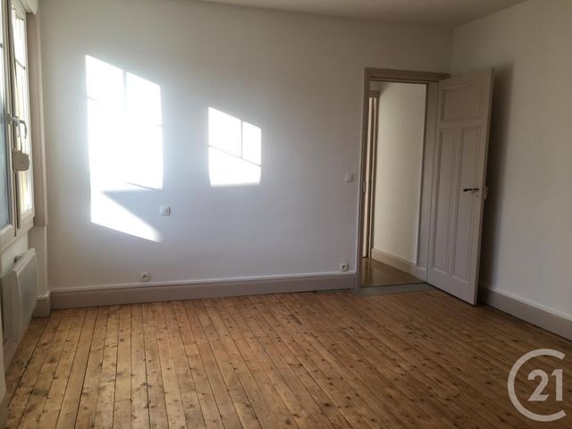 Appartement F3 à louer - 3 pièces - 88,49 m2 - Peronne - 80 - PICARDIE