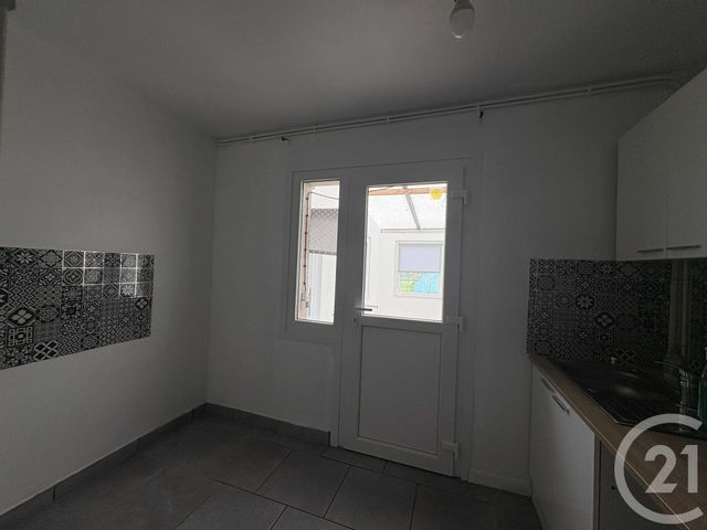 Maison &agrave; vendre - 4 pi&egrave;ces - 82 m2 - Peronne - 80 - PICARDIE