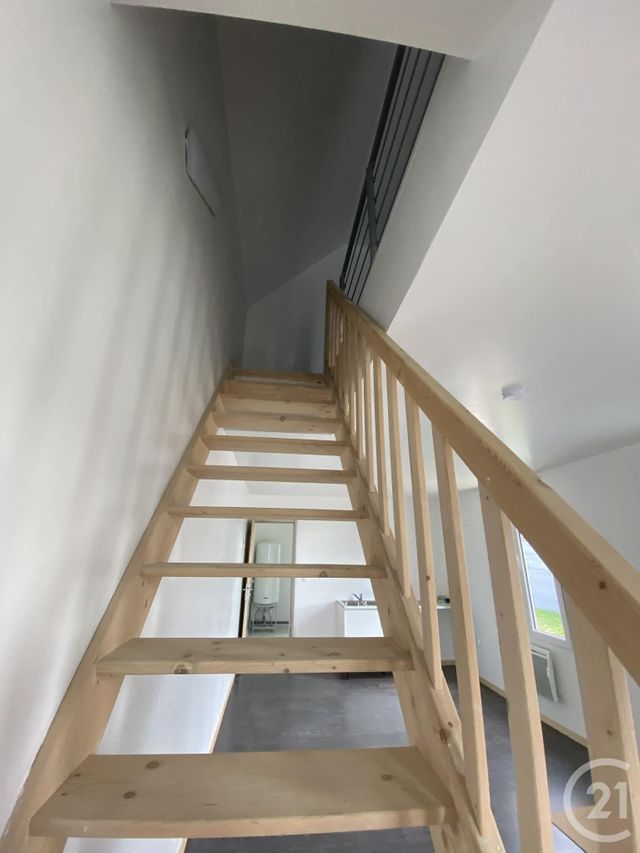 Maison &agrave; louer - 3 pi&egrave;ces - 51 m2 - Sorel - 80 - PICARDIE