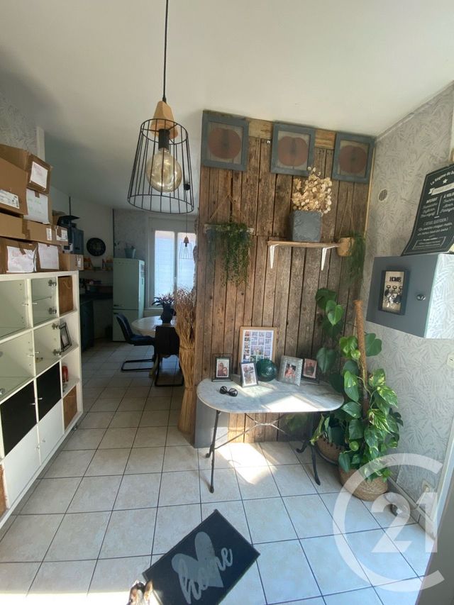 Maison &agrave; louer - 4 pi&egrave;ces - 73 m2 - Peronne - 80 - PICARDIE