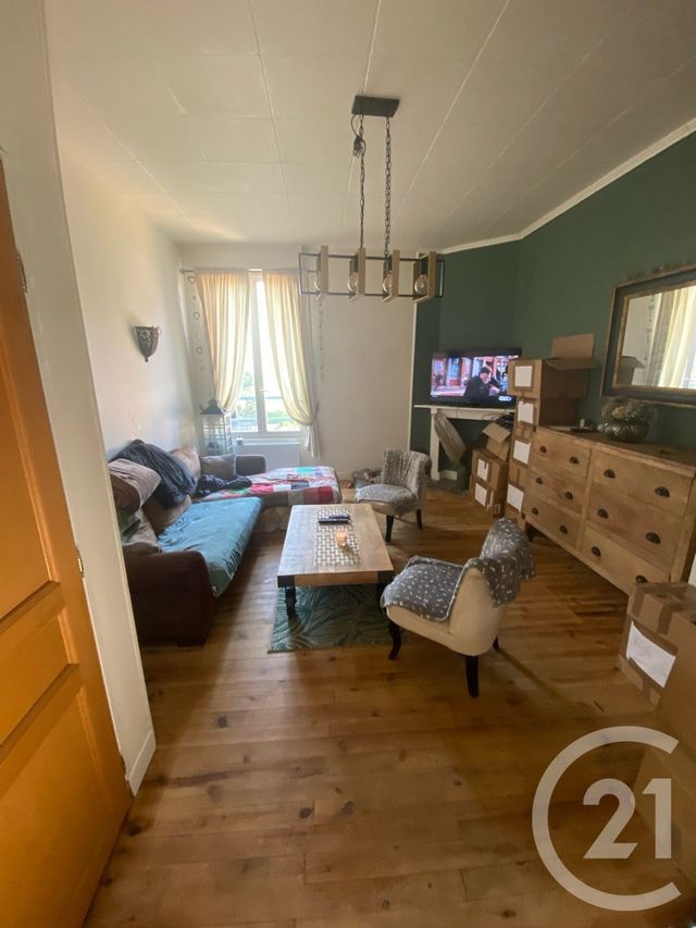 Maison &agrave; louer - 4 pi&egrave;ces - 73 m2 - Peronne - 80 - PICARDIE