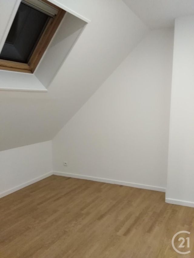 Appartement F2 &agrave; louer - 2 pi&egrave;ces - 35,13 m2 - Peronne - 80 - PICARDIE