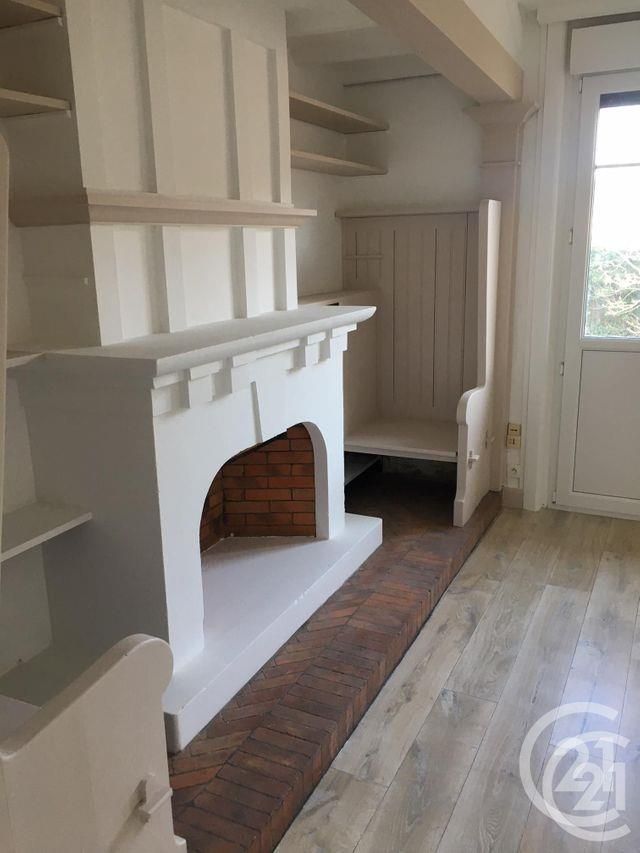 Appartement F2 &agrave; louer - 2 pi&egrave;ces - 38 m2 - Peronne - 80 - PICARDIE