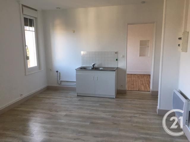 Appartement F2 &agrave; louer - 2 pi&egrave;ces - 38 m2 - Peronne - 80 - PICARDIE