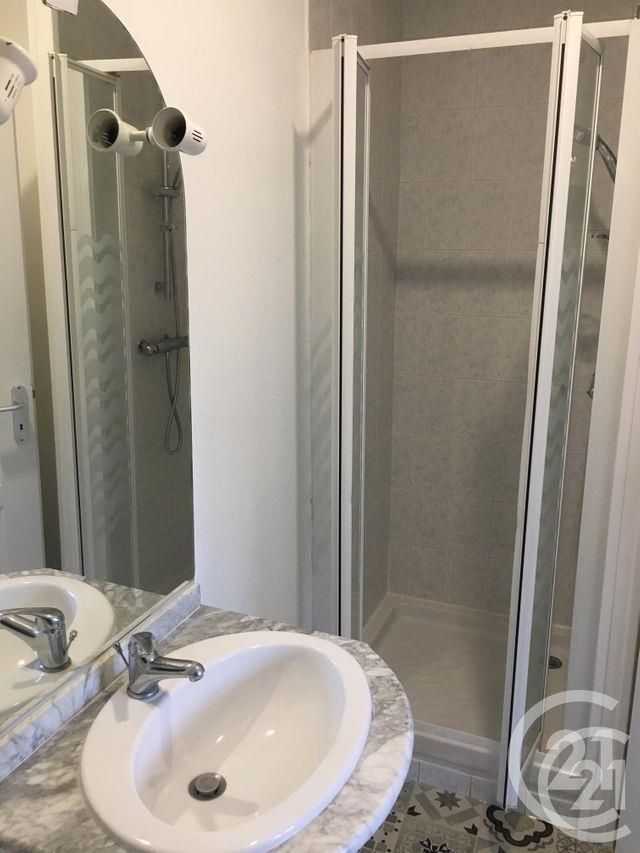 Appartement F2 &agrave; louer - 2 pi&egrave;ces - 38 m2 - Peronne - 80 - PICARDIE