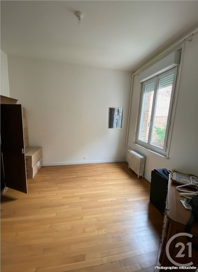 Appartement F4 &agrave; louer - 4 pi&egrave;ces - 123,64 m2 - Peronne - 80 - PICARDIE