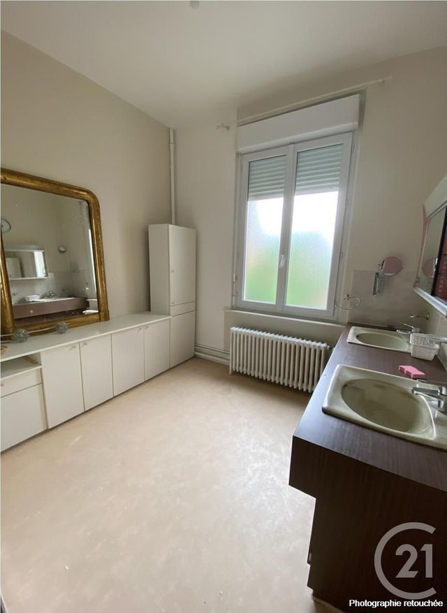 Appartement F4 &agrave; louer - 4 pi&egrave;ces - 123,64 m2 - Peronne - 80 - PICARDIE