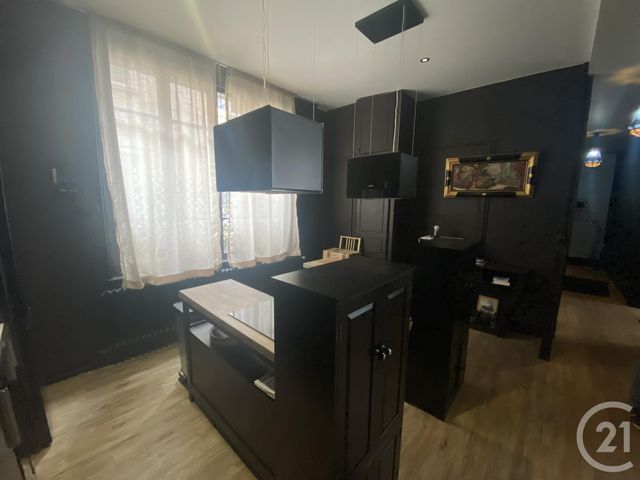 Appartement F4 &agrave; louer - 4 pi&egrave;ces - 145 m2 - Peronne - 80 - PICARDIE