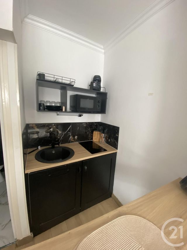 Appartement F1 &agrave; louer - 1 pi&egrave;ce - 13,27 m2 - Peronne - 80 - PICARDIE