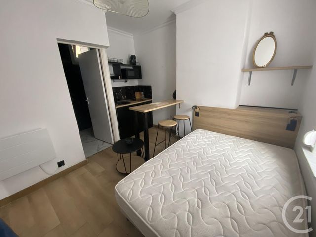 Appartement F1 &agrave; louer - 1 pi&egrave;ce - 13,27 m2 - Peronne - 80 - PICARDIE