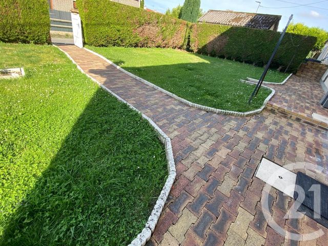 Maison &agrave; louer - 3 pi&egrave;ces - 67,63 m2 - Gauchy - 02 - PICARDIE