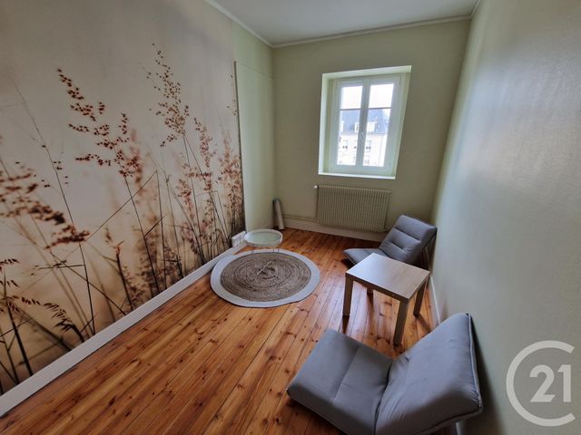 Appartement F3 &agrave; louer - 3 pi&egrave;ces - 61 m2 - Compiegne - 60 - PICARDIE