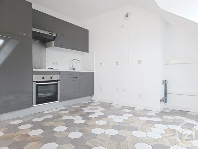 Appartement F2 &agrave; louer - 2 pi&egrave;ces - 43,15 m2 - Lacroix St Ouen - 60 - PICARDIE