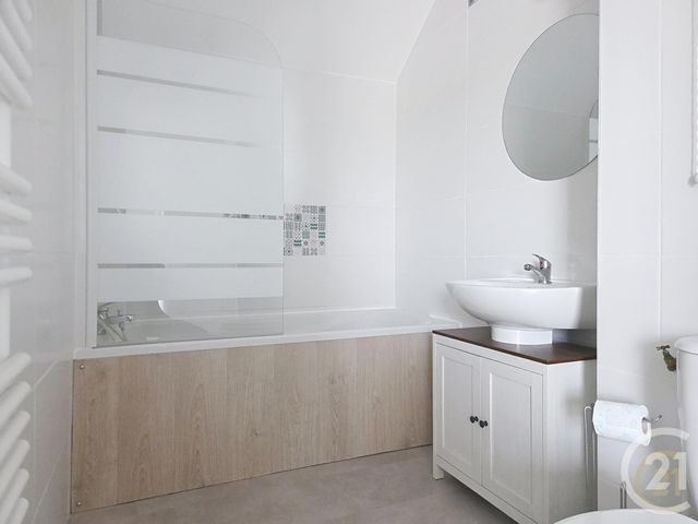 Appartement F2 &agrave; louer - 2 pi&egrave;ces - 43,15 m2 - Lacroix St Ouen - 60 - PICARDIE