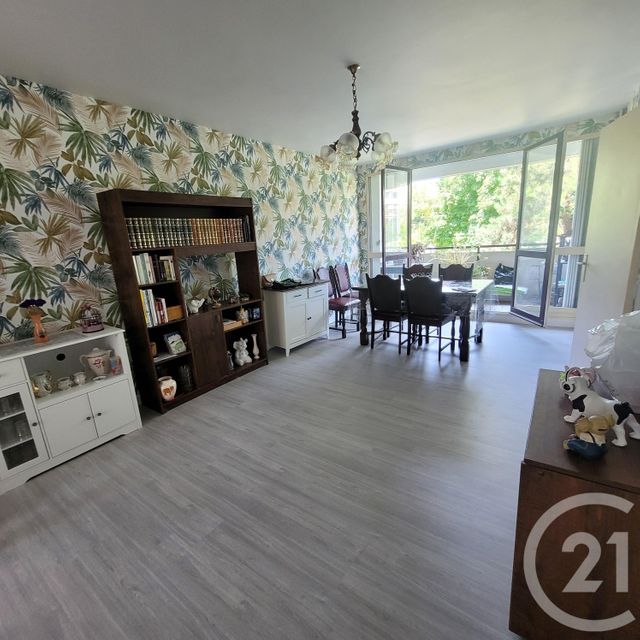 Appartement F3 &agrave; vendre - 3 pi&egrave;ces - 76,12 m2 - Compiegne - 60 - PICARDIE