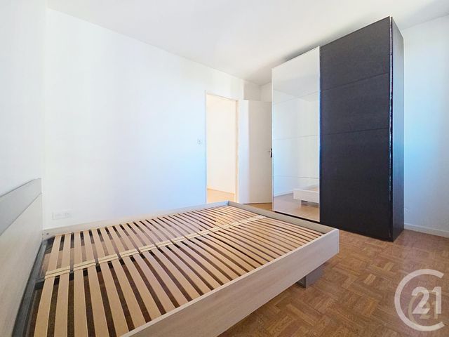 Appartement F3 &agrave; louer - 3 pi&egrave;ces - 68,30 m2 - Compiegne - 60 - PICARDIE