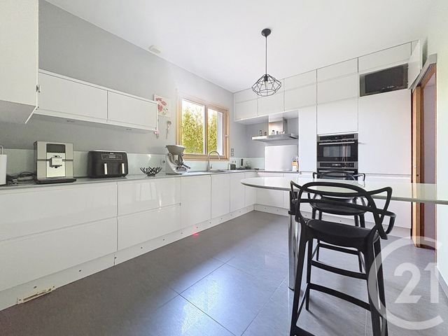 Maison &agrave; vendre - 6 pi&egrave;ces - 179 m2 - Roye - 80 - PICARDIE