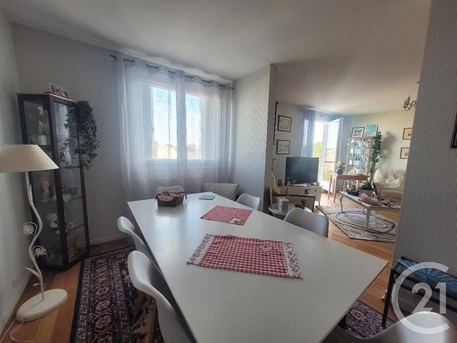 Appartement F5 &agrave; vendre - 5 pi&egrave;ces - 97,44 m2 - Compiegne - 60 - PICARDIE