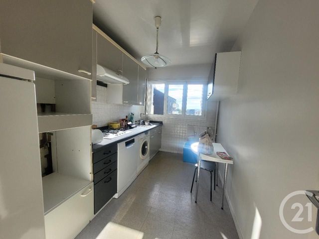 Appartement F5 &agrave; vendre - 5 pi&egrave;ces - 94 m2 - Compiegne - 60 - PICARDIE