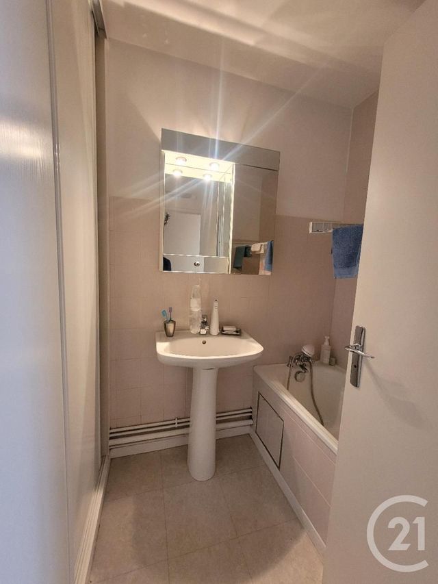 Appartement F5 &agrave; vendre - 5 pi&egrave;ces - 94 m2 - Compiegne - 60 - PICARDIE