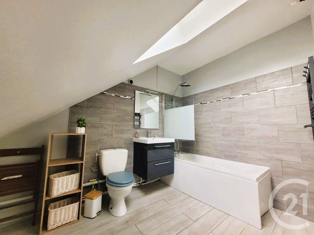 Appartement F4 &agrave; vendre - 4 pi&egrave;ces - 65 m2 - 60 - PICARDIE