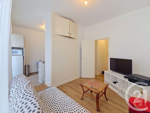 Appartement Studio &agrave; louer - 1 pi&egrave;ce - 25,60 m2 - Compiegne - 60 - PICARDIE