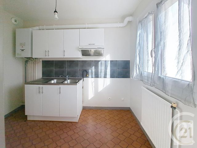 Appartement F2 &agrave; louer - 2 pi&egrave;ces - 52,38 m2 - Compiegne - 60 - PICARDIE