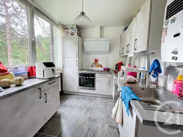 Appartement F4 &agrave; vendre - 4 pi&egrave;ces - 79 m2 - Compiegne - 60 - PICARDIE