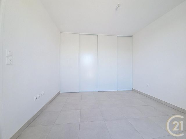 Appartement F2 &agrave; louer - 2 pi&egrave;ces - 48,67 m2 - Compiegne - 60 - PICARDIE