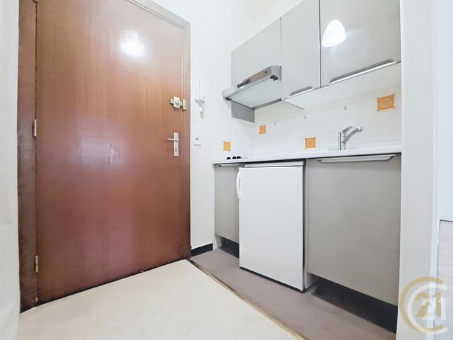 Appartement Studio &agrave; louer - 1 pi&egrave;ce - 26,32 m2 - Compiegne - 60 - PICARDIE