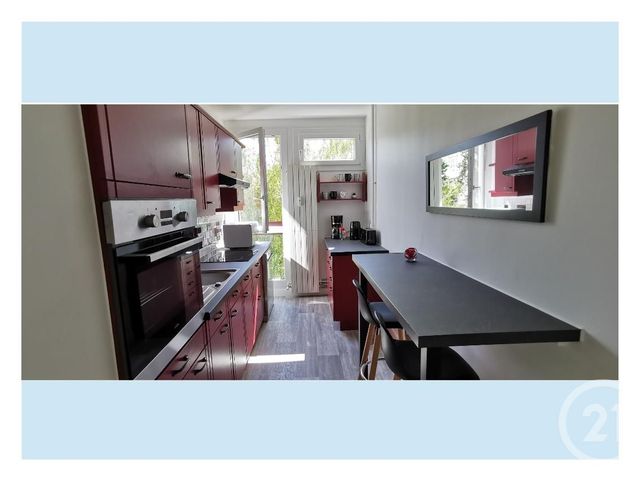 Appartement &agrave; louer - 4 pi&egrave;ces - 86 m2 - Compiegne - 60 - PICARDIE