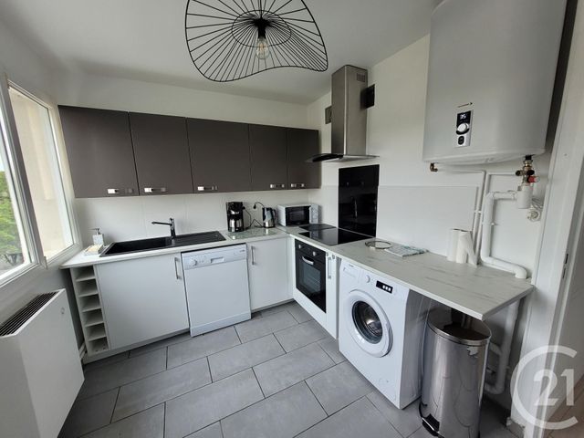 Appartement Chambre &agrave; louer - 4 pi&egrave;ces - 81,09 m2 - Compiegne - 60 - PICARDIE