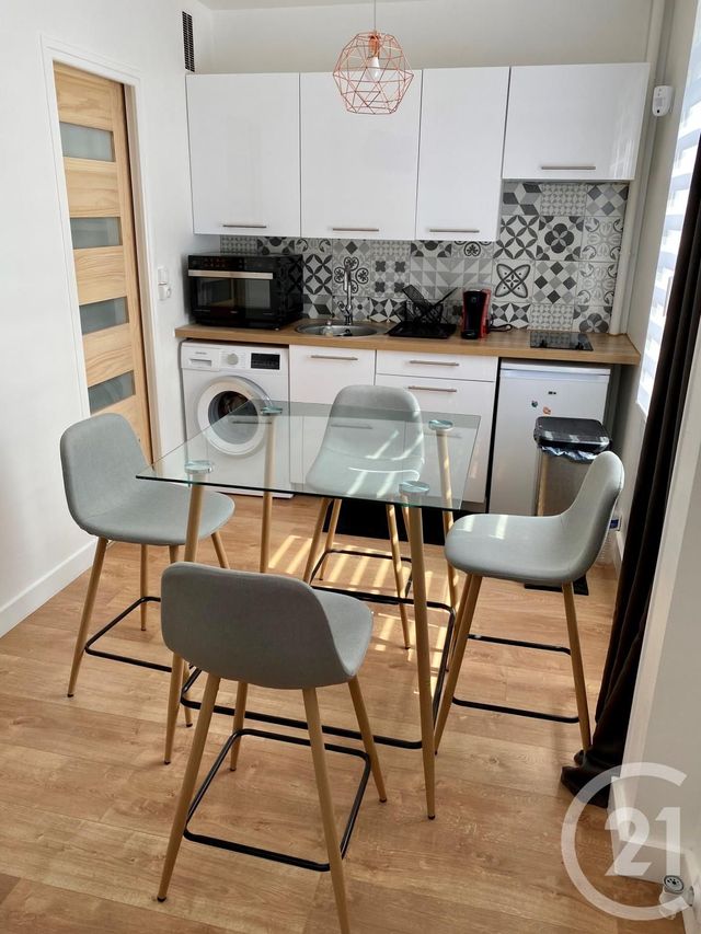 Appartement Studio &agrave; louer - 1 pi&egrave;ce - 25,82 m2 - Compiegne - 60 - PICARDIE