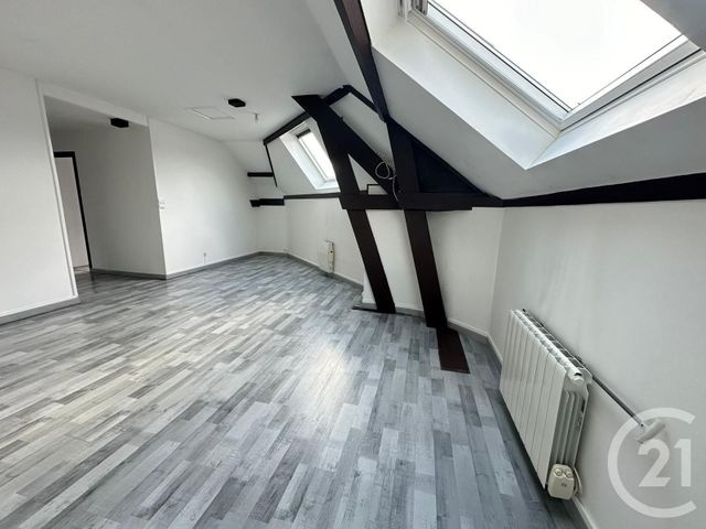 Appartement F3 &agrave; louer - 3 pi&egrave;ces - 60,55 m2 - Ribecourt Dreslincourt - 60 - PICARDIE