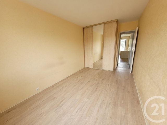 Appartement F4 &agrave; vendre - 4 pi&egrave;ces - 80,12 m2 - 60 - PICARDIE
