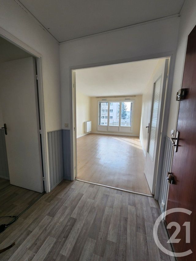 Appartement F4 &agrave; vendre - 4 pi&egrave;ces - 80,12 m2 - 60 - PICARDIE