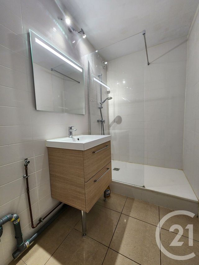 Appartement F4 &agrave; vendre - 4 pi&egrave;ces - 80,12 m2 - 60 - PICARDIE