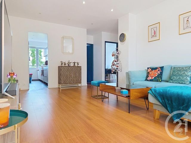 Appartement F3 &agrave; louer - 3 pi&egrave;ces - 62,76 m2 - Compiegne - 60 - PICARDIE