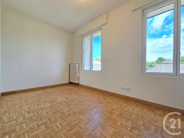 Appartement F2 &agrave; louer - 2 pi&egrave;ces - 56,77 m2 - Compiegne - 60 - PICARDIE