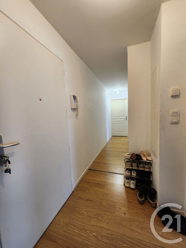 Appartement F3 &agrave; vendre - 3 pi&egrave;ces - 68,05 m2 - Compiegne - 60 - PICARDIE
