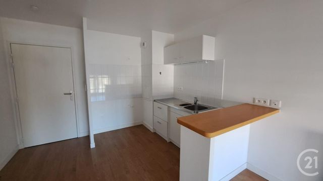 Appartement &agrave; louer - 2 pi&egrave;ces - 39,23 m2 - Compiegne - 60 - PICARDIE