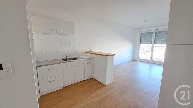 Appartement &agrave; louer - 2 pi&egrave;ces - 39,23 m2 - Compiegne - 60 - PICARDIE