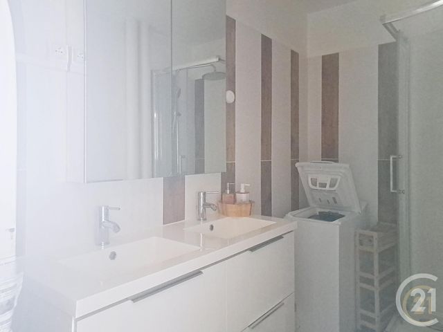 Appartement Studio &agrave; louer - 1 pi&egrave;ce - 34,26 m2 - Compiegne - 60 - PICARDIE
